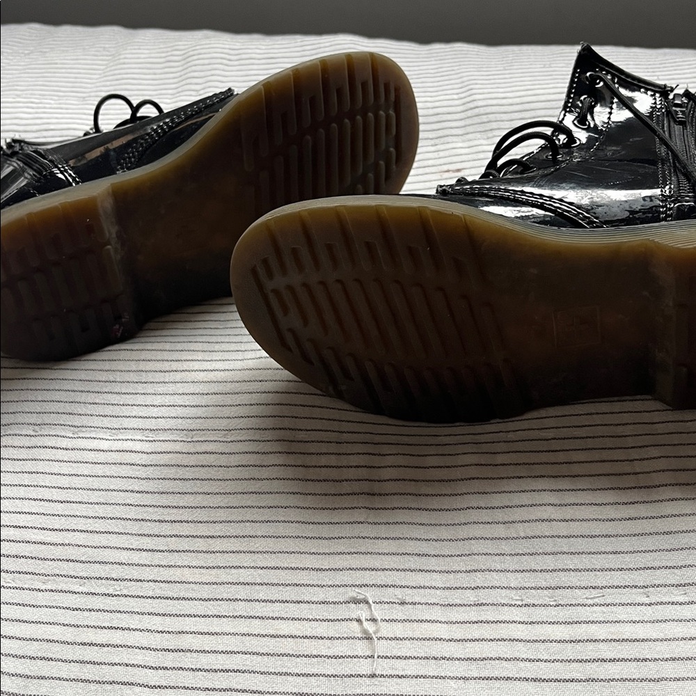 Doc Marten Delaney patent boots - Picture 4 of 6